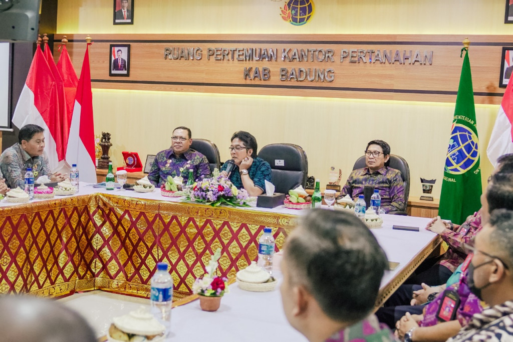 Optimalisasi Pelayanan Di Bidang Pertanahan
